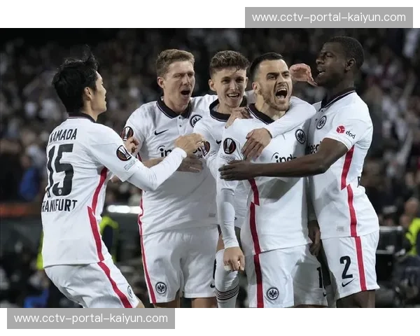 法兰克福客场1-1战平柏林联合，连续九场不胜